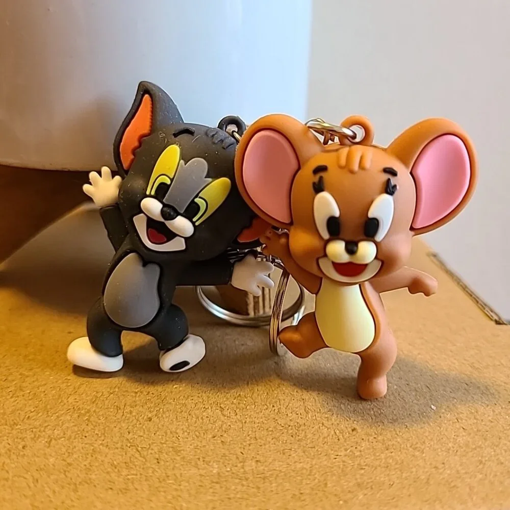 Unbranded Cat & Mouse Keychains‎ Unisex NWOT Casual Home Collectible Gifting
